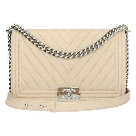 chanel new medium chevron|New this season .